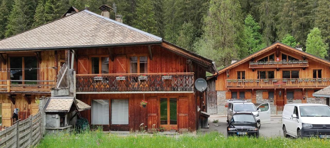 La Jolie Bergere Morzine Exterior foto